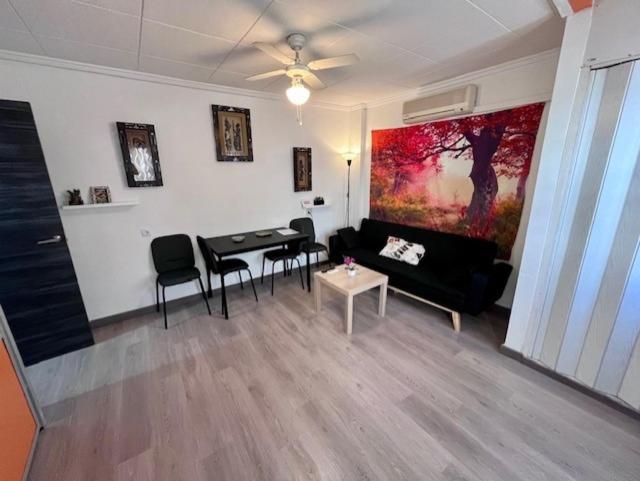 Loft Interior Y Tranquilo Petrer B Apartment Exterior photo